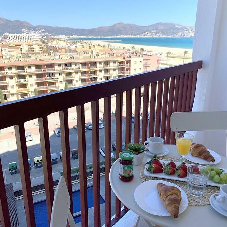 Apartamento 1ª Linea De Mar -Wifi- Aire Acondicionado Empuriabrava Dış mekan fotoğraf