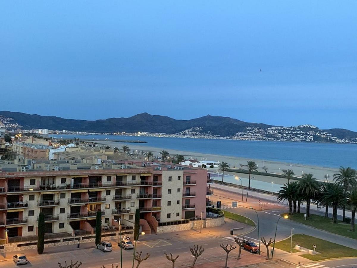 Apartamento 1ª Linea De Mar -Wifi- Aire Acondicionado Empuriabrava Dış mekan fotoğraf